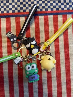 Hello Kitty Friends Silicone Character keychains. Set of (3)